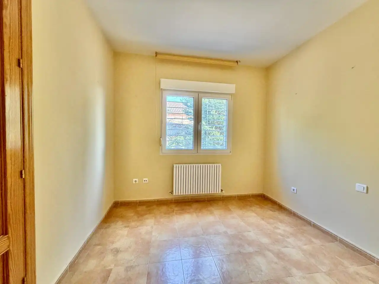 Bedroom of Houses for sale in Padiernos  with Heating and Private garden