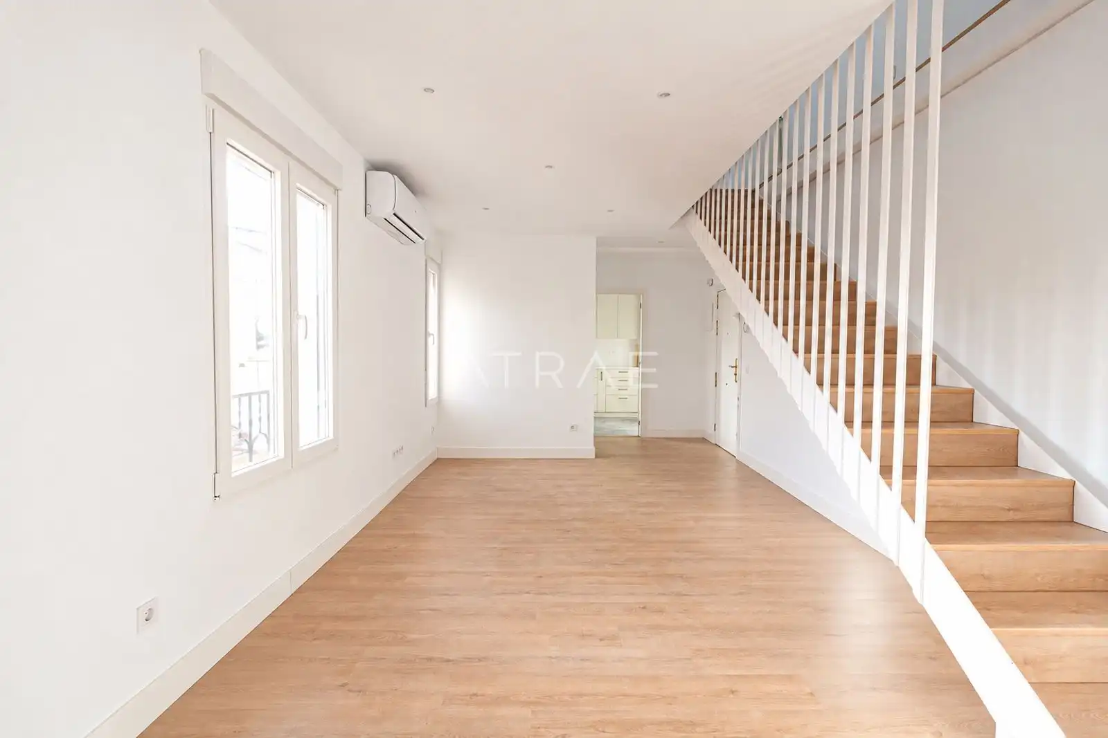 Living room of Duplexes for rent in Chamartín