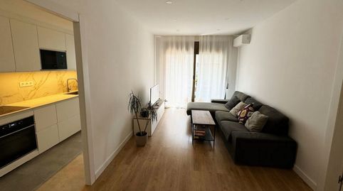 Foto 2 de Apartament de lloguer a Passeig Maragall, Gavà