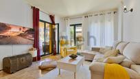 Living room of Flat for sale in Marbella  with Air Conditioner, Heating and Terrace