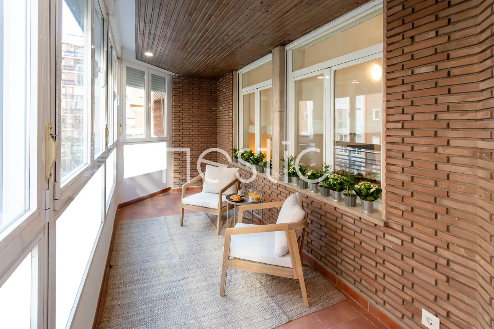 Terrasse von Wohnungen zur Miete in Madrid mit Klimaanlage, Heizung und Möbliert