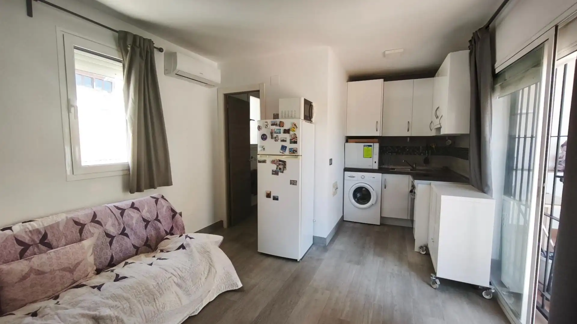 Kitchen of Detached homes for sale in Málaga  with Air Conditioner and Terrace
