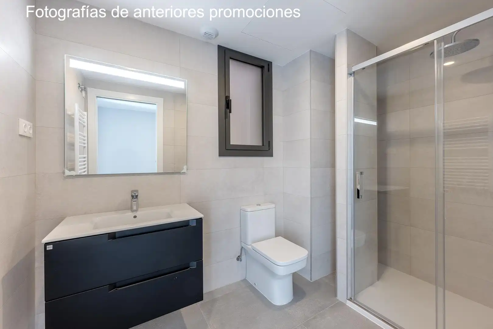 Bany de Pis en venda en Molins de Rei amb Aire condicionat i Calefacció