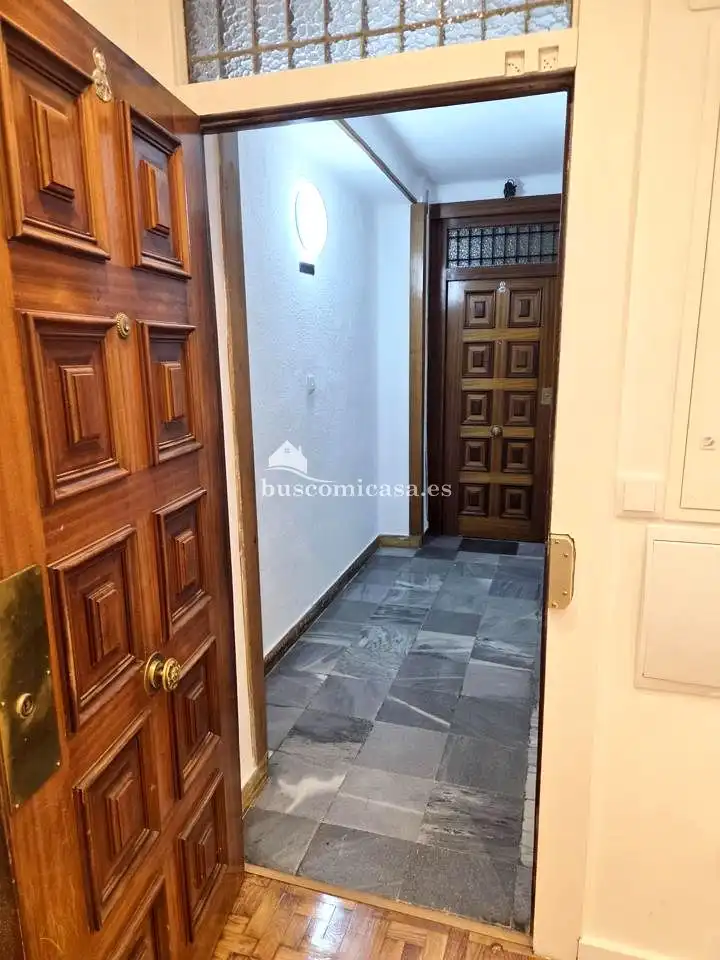 Pis per a compartir en Jaén amb Aire condicionat, Calefacció i Parquet