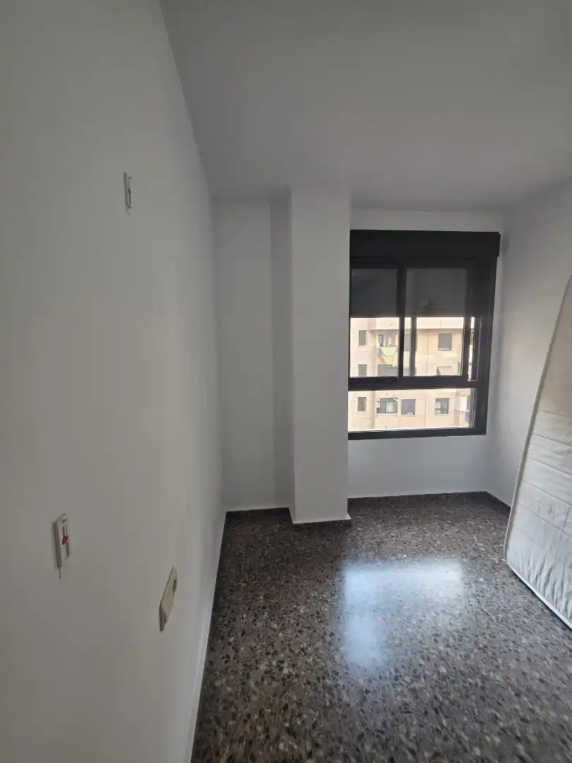 Habitación de Piso en venta en Valencia con Aire acondicionado, Calefacción y Parquet
