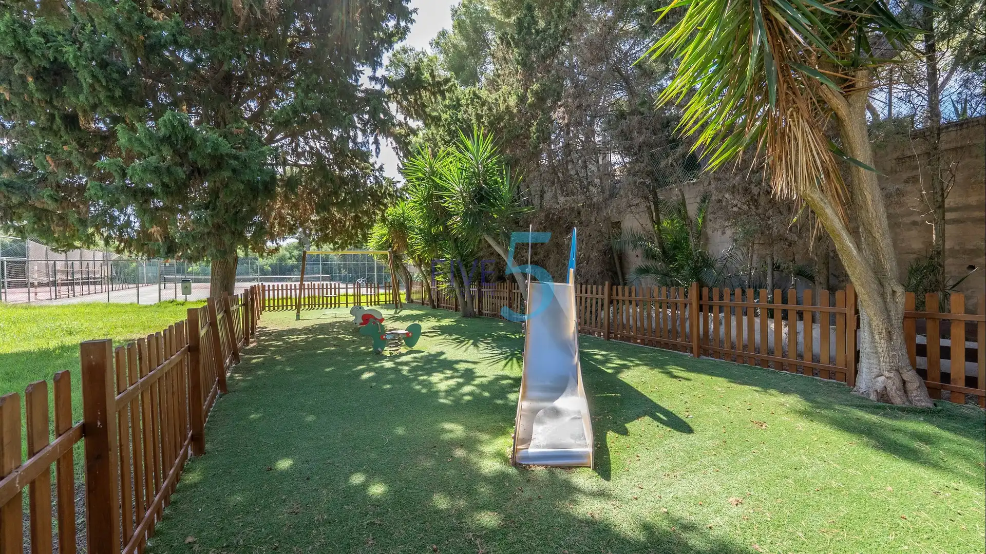 Jardí de Casa o xalet en venda en Orihuela Costa