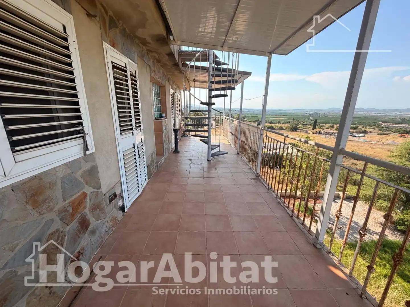 Terraza de Casa o chalet en venta en Chiva con Aire acondicionado, Calefacción y Jardín privado
