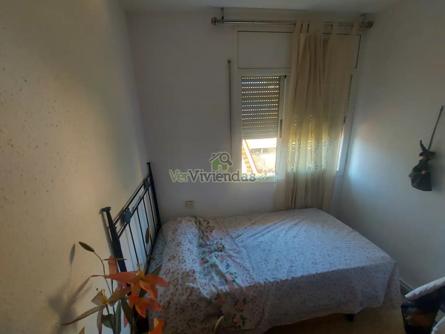 Casa adosada en venda a Carrer Josep Pla, 8, Abrera