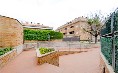 Vista exterior de Pis en venda en Collado Villalba amb Terrassa
