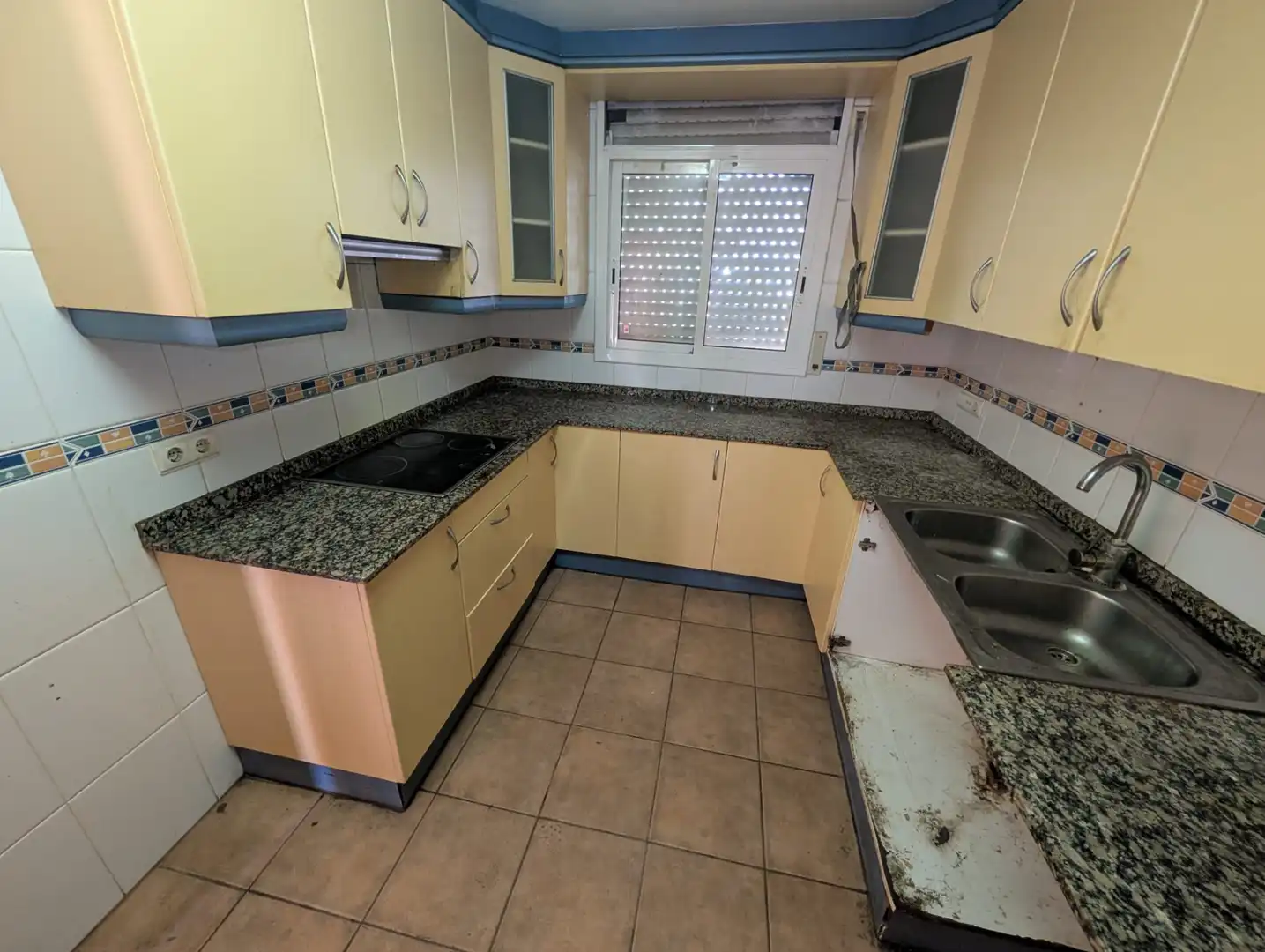 Cocina de Casa o chalet en venta en El Vendrell con Jardín privado, Terraza y Piscina