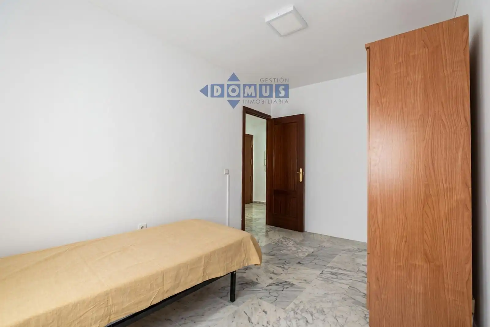 Bedroom of Flat for sale in Ronda  with Air Conditioner and Terrace
