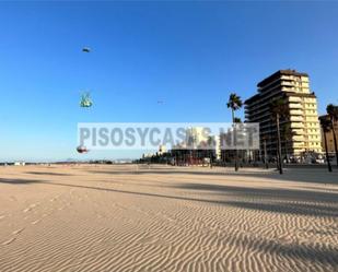 Vista exterior de Pis en venda en Gandia amb Aire condicionat i Terrassa