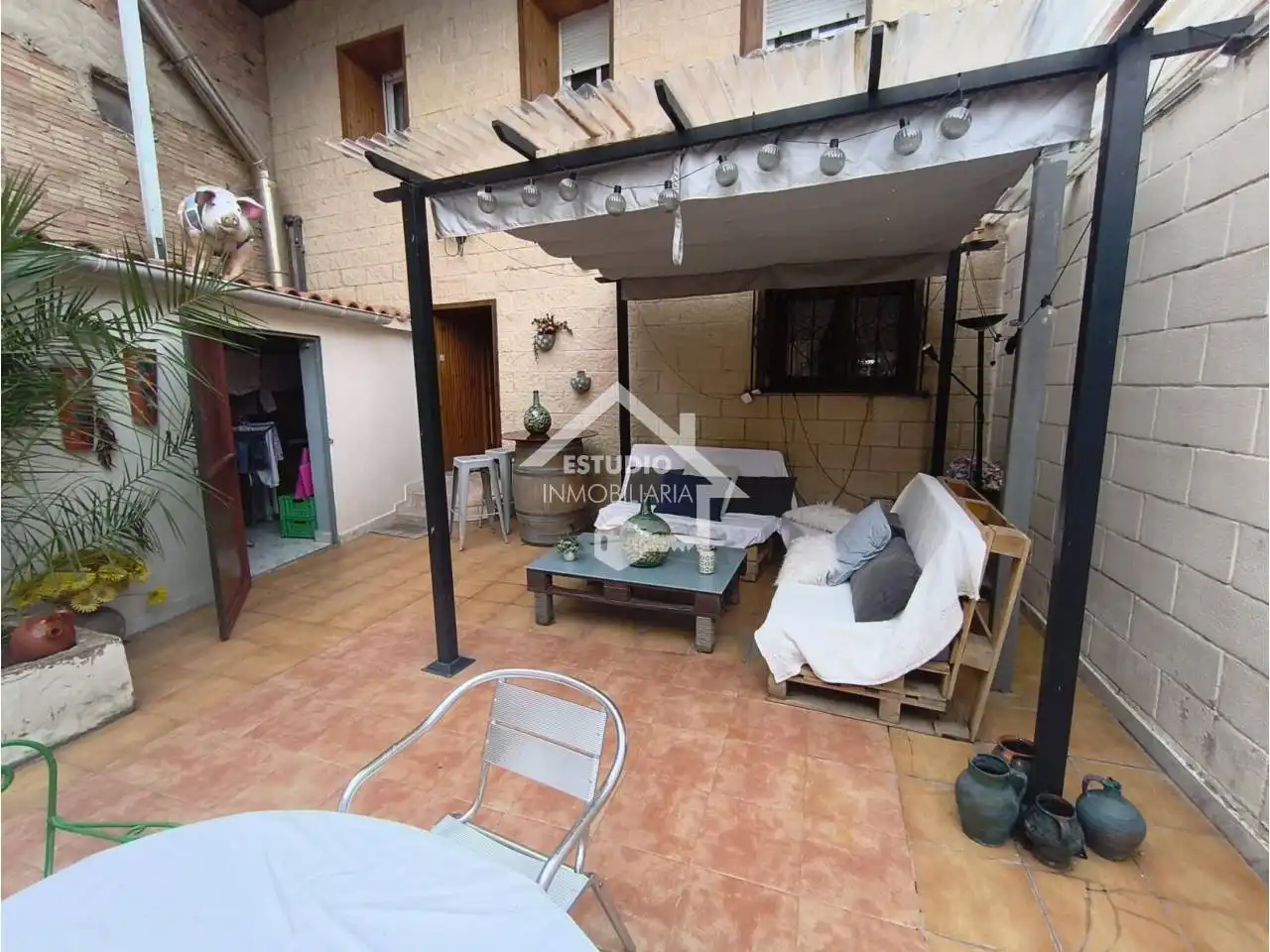 Terrassa de Casa o xalet en venda en Bañares, La Rioja