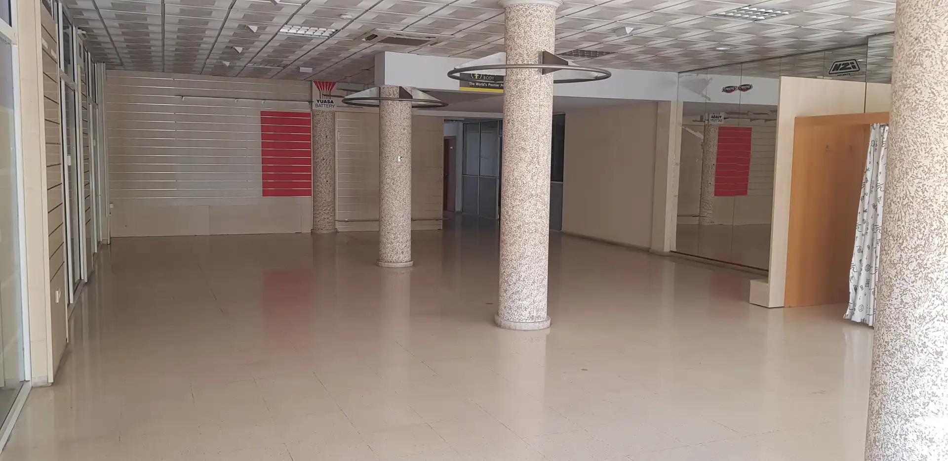 Business premises for sale in Carrer Valencia