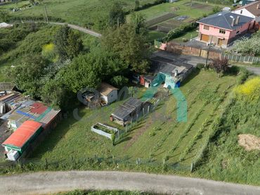 Terreni e lotti in vendita a Zona Loma del Canto