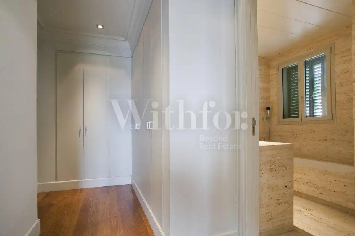 Bedroom of Flat for sale in Barcelona  with Air Conditioner, Heating and Parquet flooring