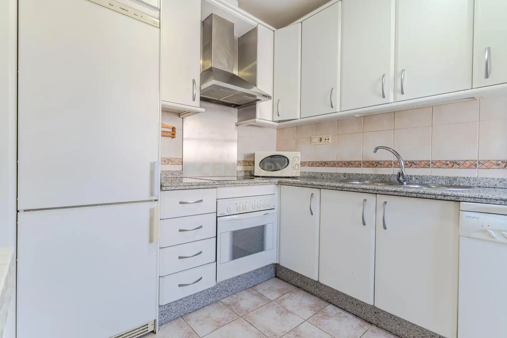 Kitchen of Flat for sale in Granada  with Air Conditioner