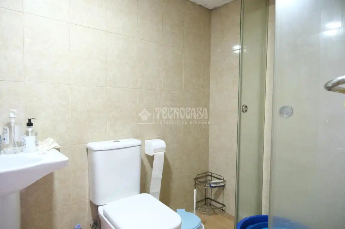 Bathroom of Detached homes for sale in Sevilla  with Air Conditioner and Balcony