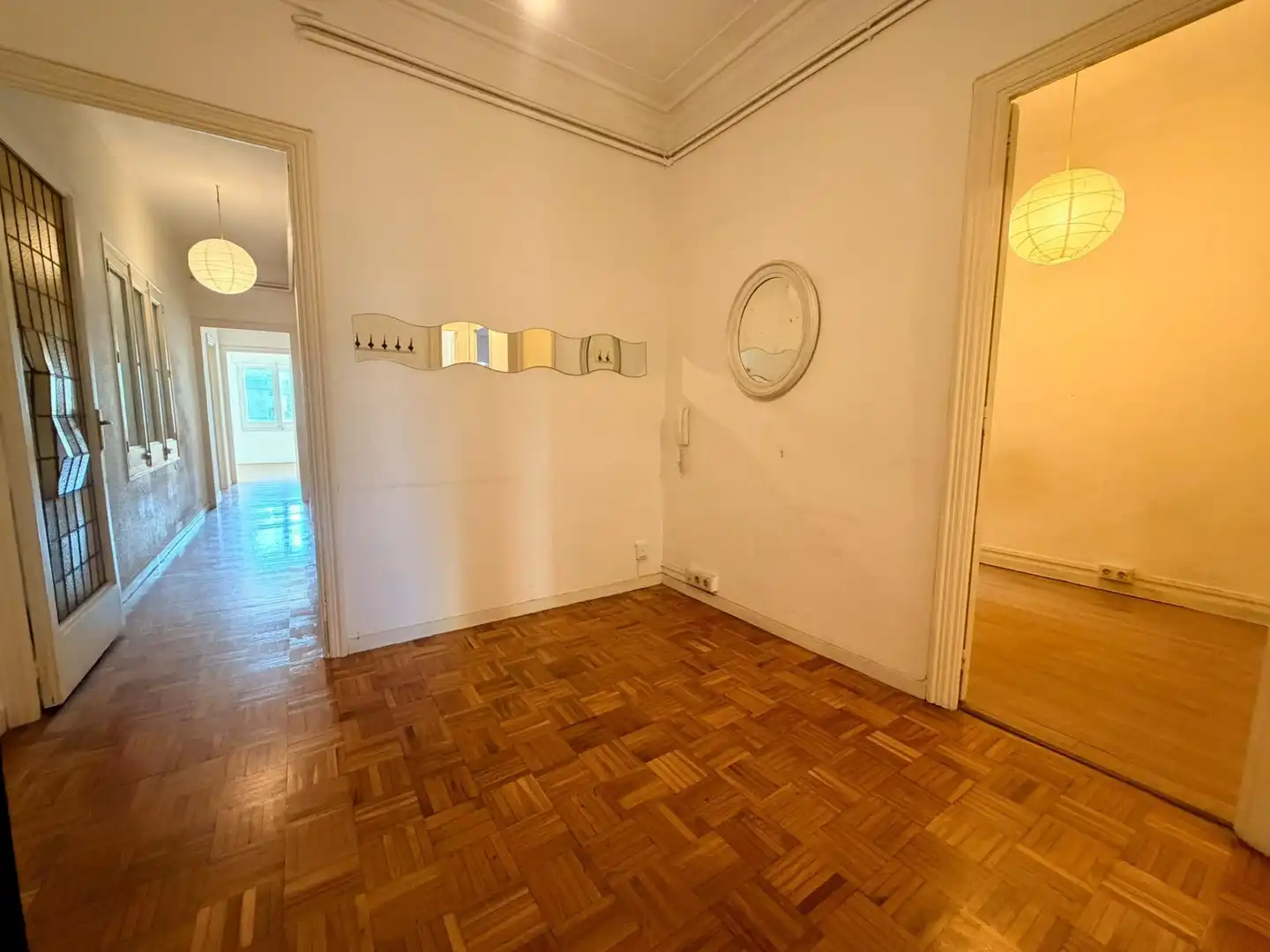 Habitación de Piso en venta en Barcelona con Parquet