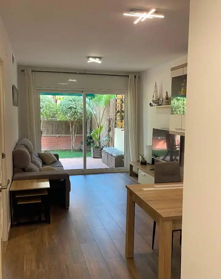 Flat with garden for sale in Carrer del Joncar, imagen 9