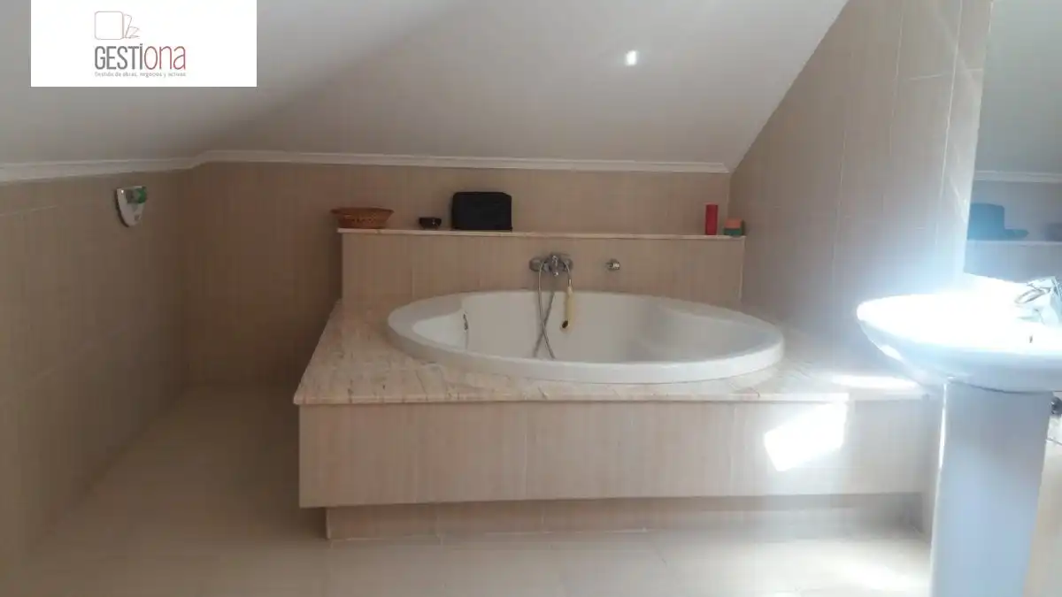 Villa mit Terrasse zum Verkauf in Arnuero, imagen 46