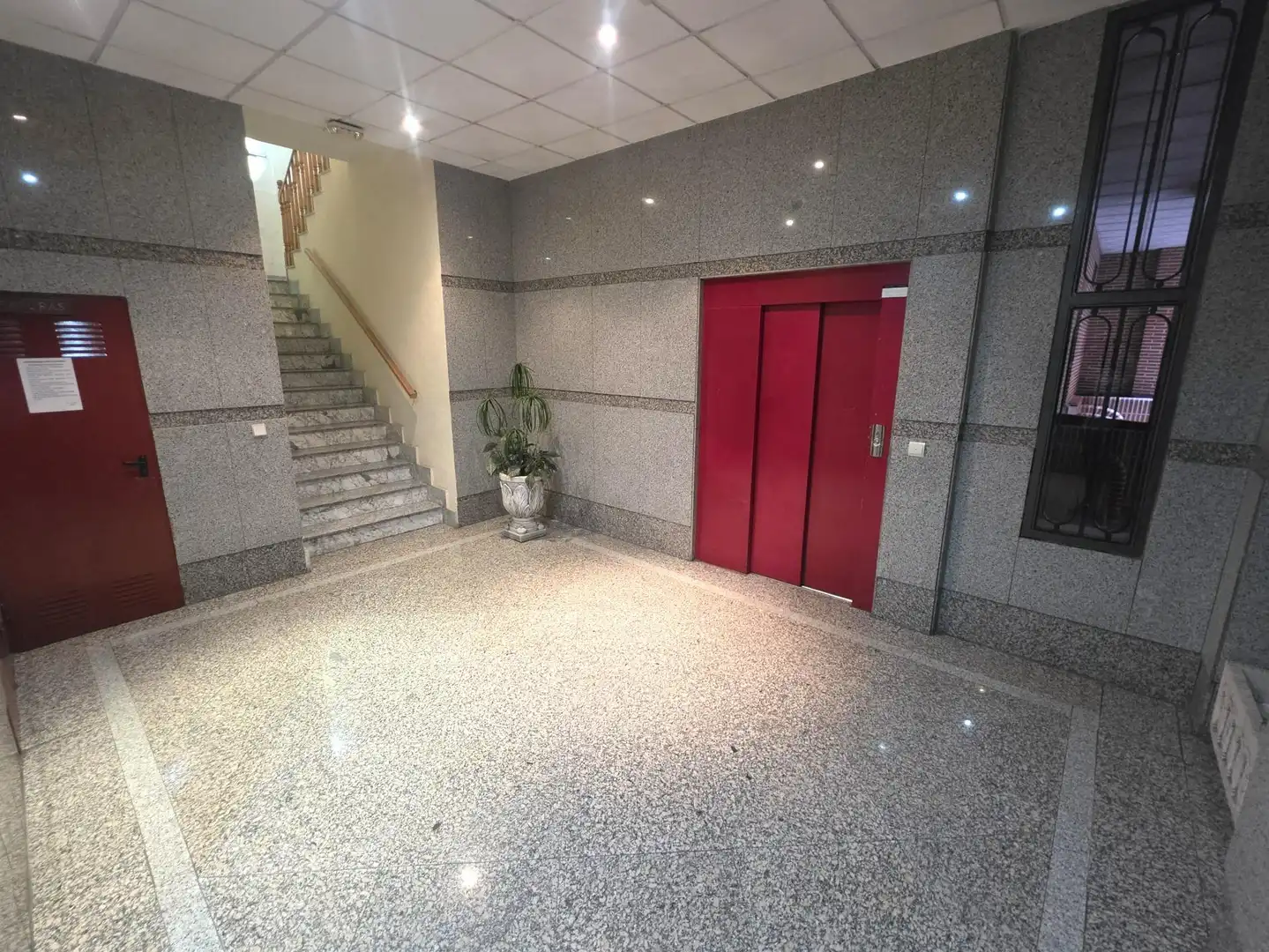 Flat for sale in Valdemoro  with Air Conditioner and Heating