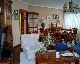 Sala d'estar de Pis en venda en Ferrol amb Calefacció, Terrassa i Traster
