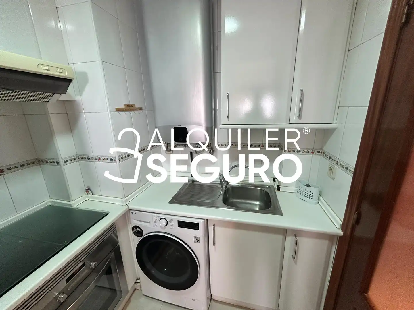 Cocina de Piso de alquiler en Madrid con Aire acondicionado, Calefacción y Amueblado