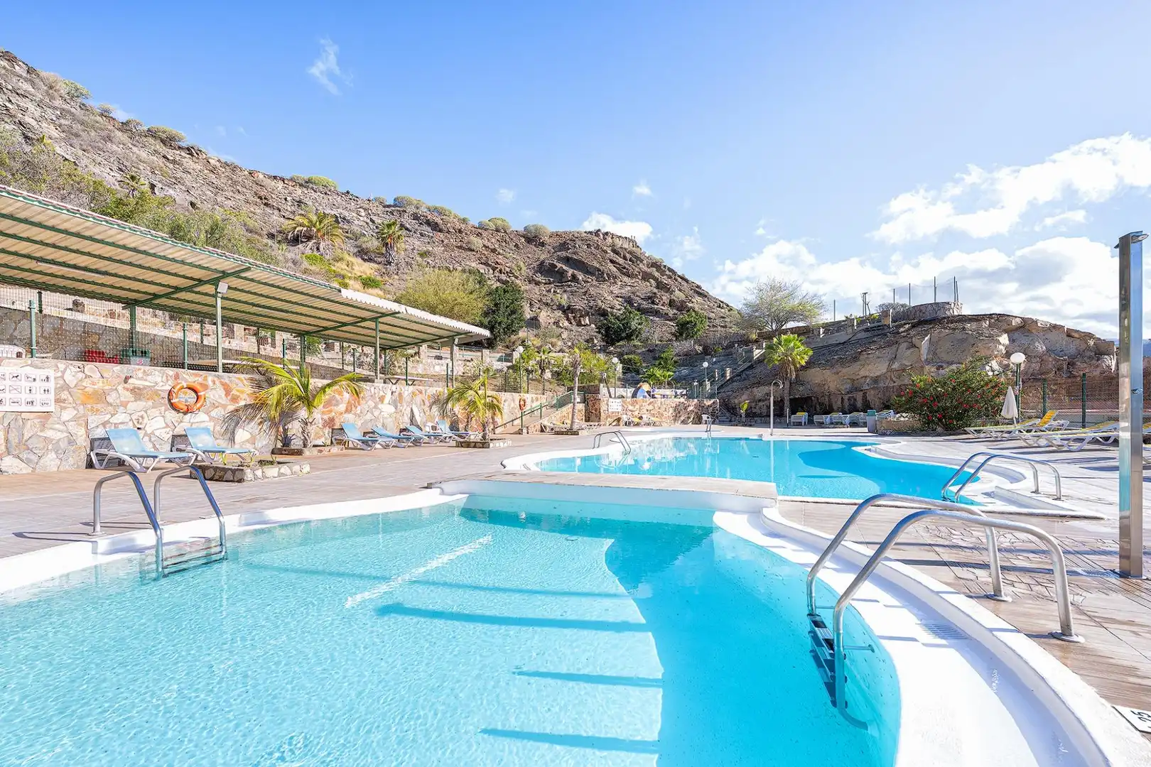 Piscina de Apartament en venda en Mogán amb Terrassa, Moblat i Balcó