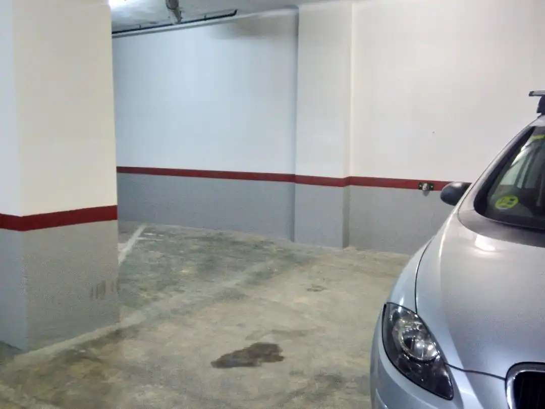 Parking of Garage for rent in Badalona