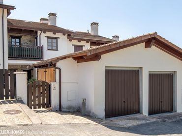 Reihenhaus mit Balkon zum Verkauf in Calle A RALLA AG.BADAGUAS 12
