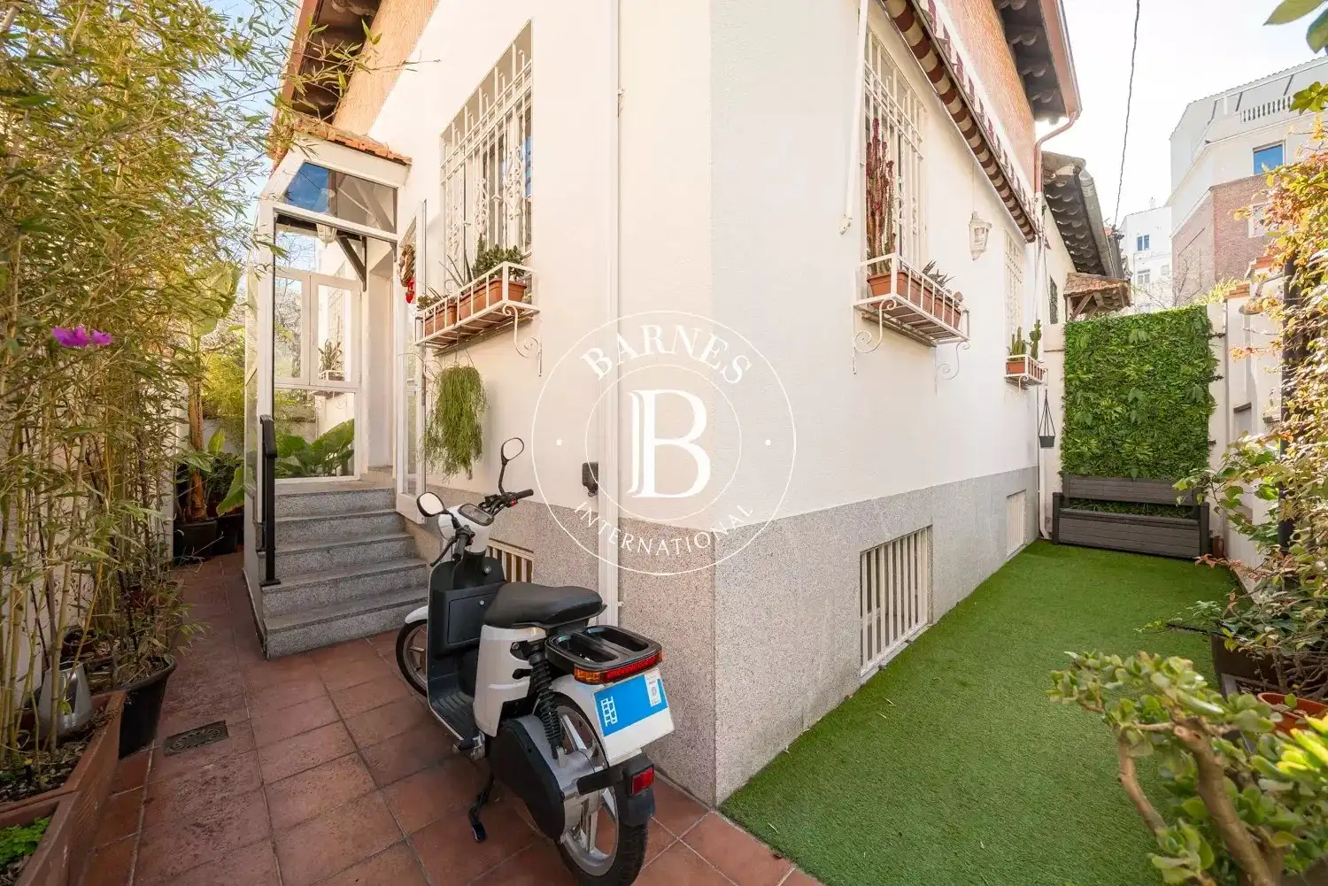 Exterior view of Apartments for sale in Madrid  with Air Conditioner, Heating and Terrace