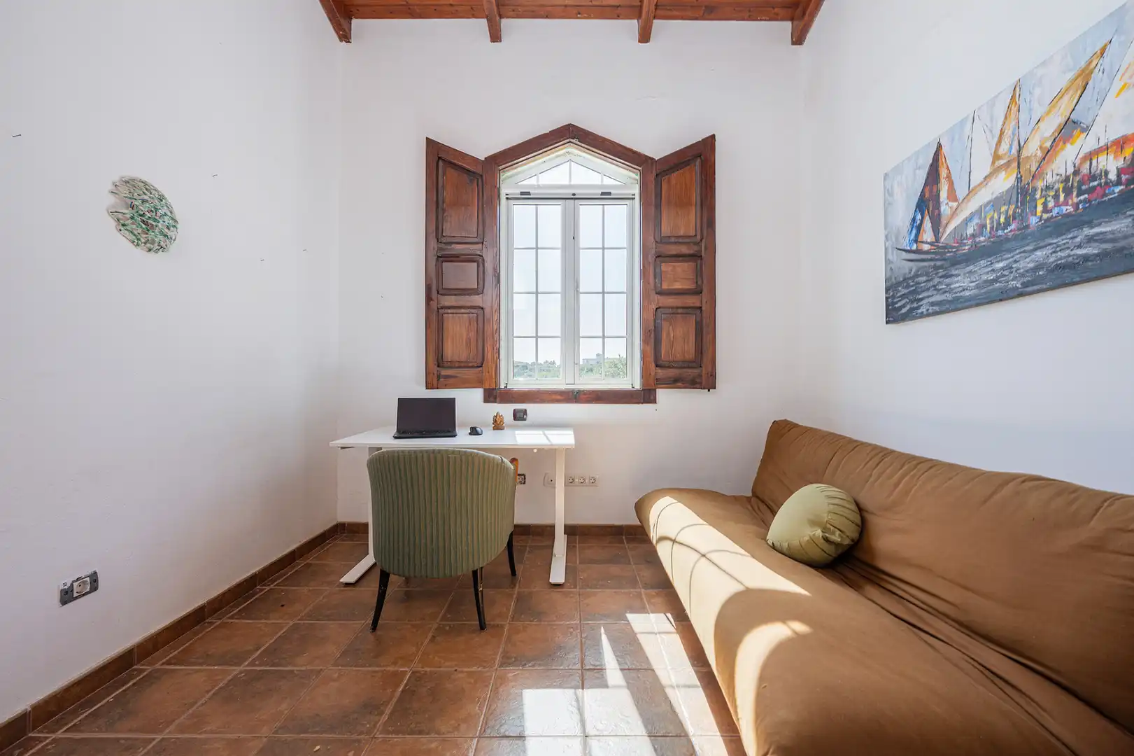 Casa con jardín en venta en Calle las Paredes 12, imagen 4