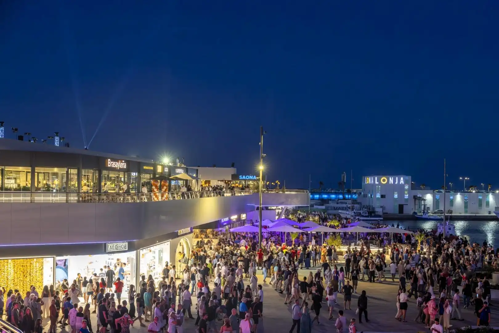 Vista exterior de Ático en venta en Torrevieja con Aire acondicionado, Calefacción y Amueblado