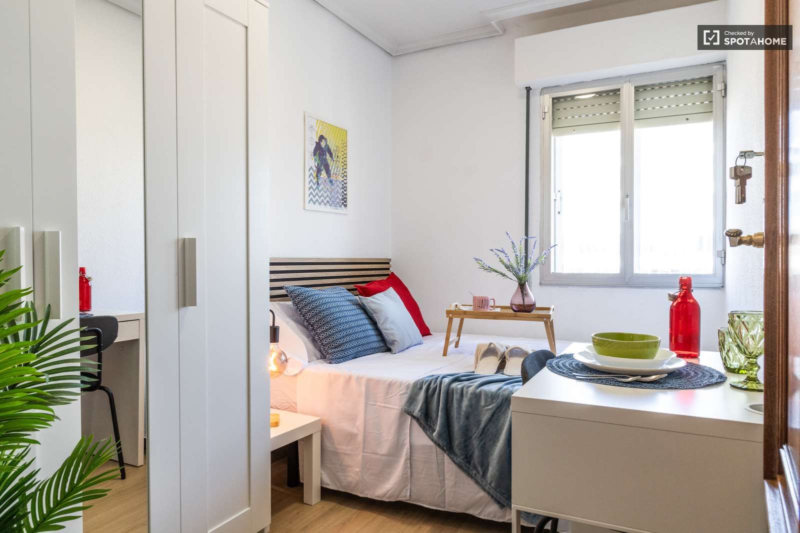 Flat to share in Palomeras Bajas