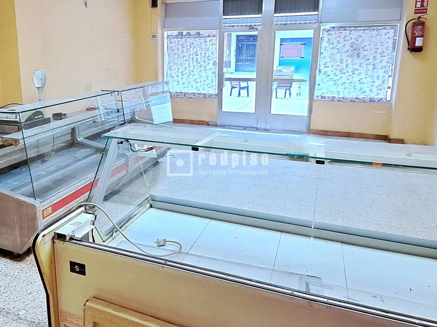 Commercial properties for sale in Talavera de la Reina  with Air Conditioner