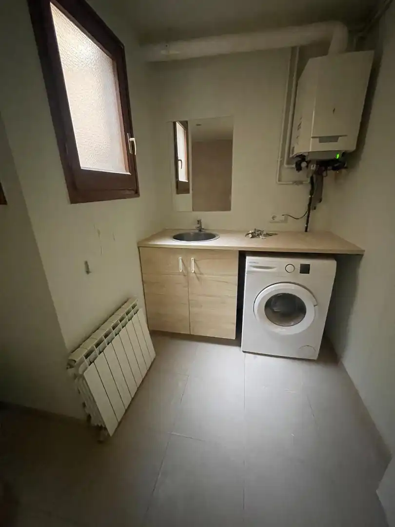Cocina de Piso en venta en Manlleu con Calefacción y Balcón
