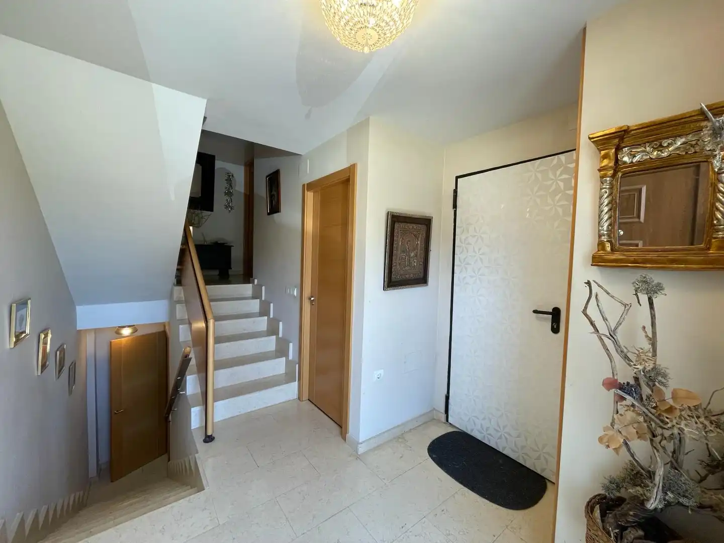 Casa adosada en venta en San Leonardo de Yagüe con Calefacción, Jardín privado y Parquet