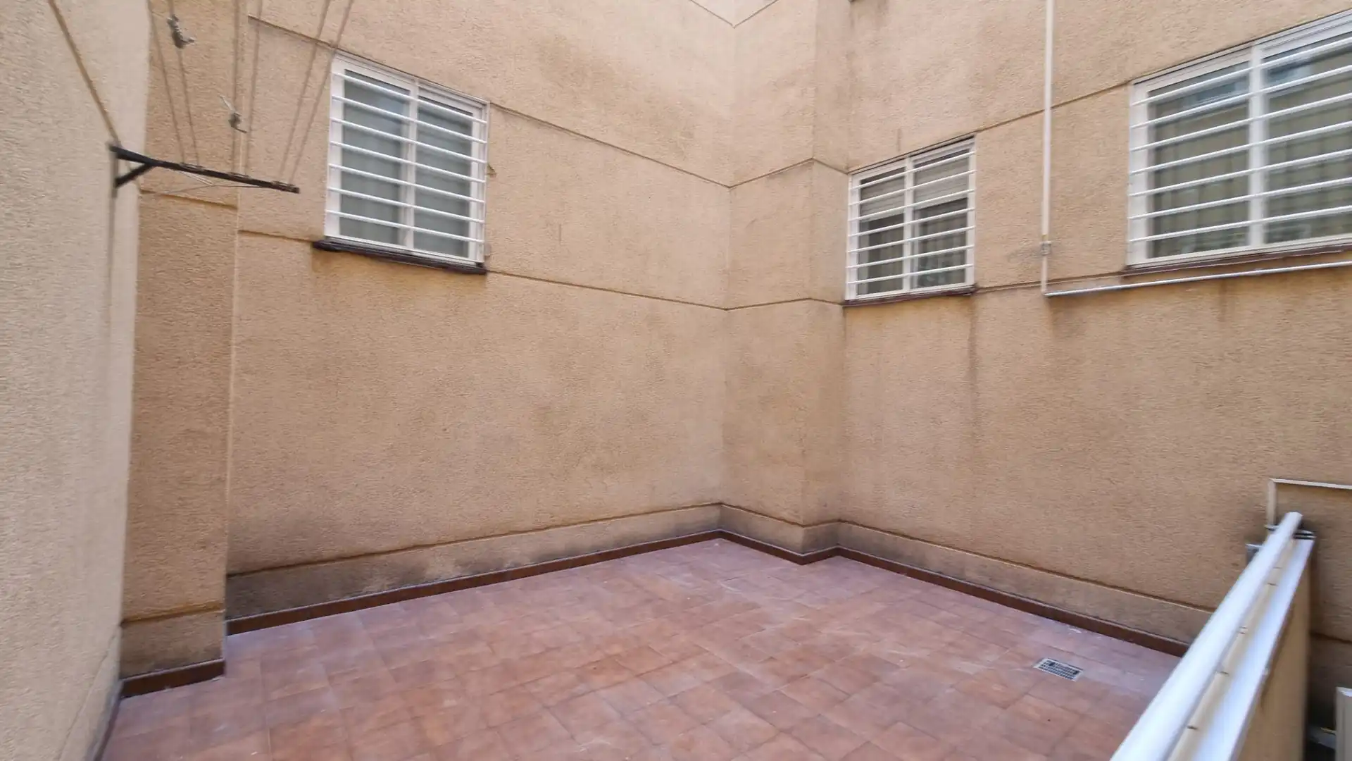Vista exterior de Pis en venda en Collado Villalba amb Calefacció, Parquet i Terrassa