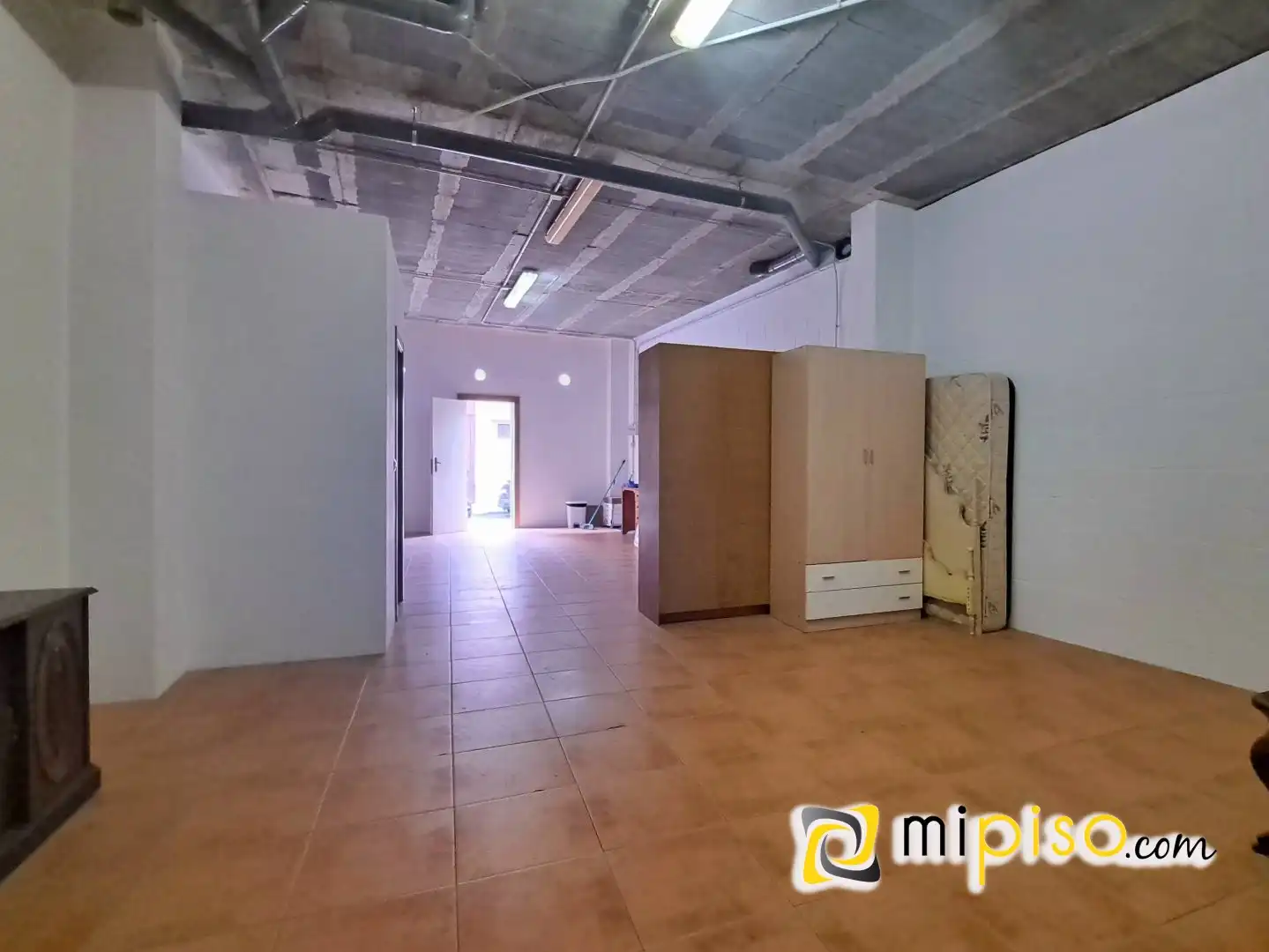 Business premises for sale in Santoña, imagen 2