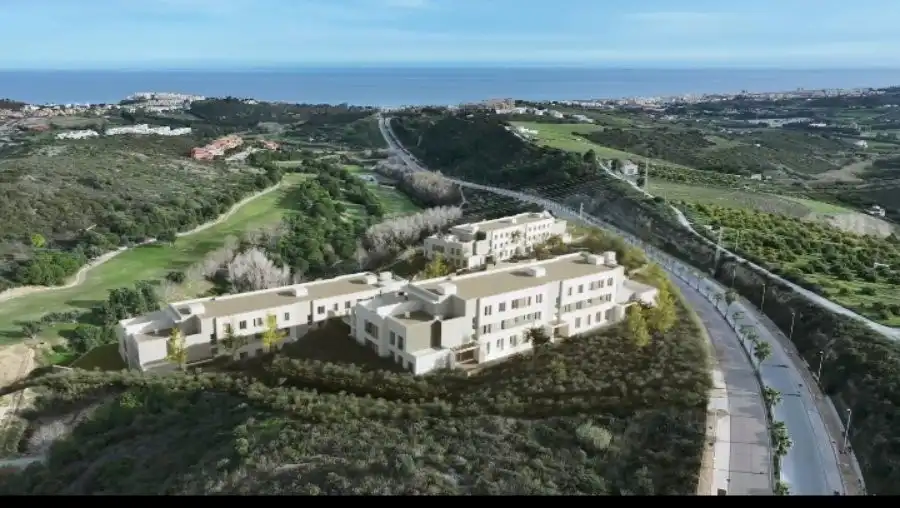 Apartamento con piscina en venta en Doña Julia Golf, imagen 17