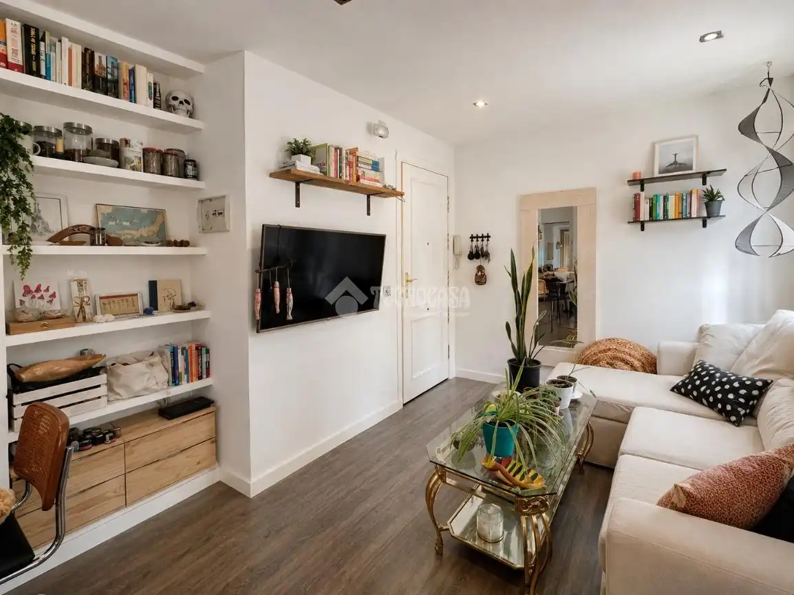 Wohnzimmer von Wohnung zum Verkauf in Madrid mit Klimaanlage und Heizung