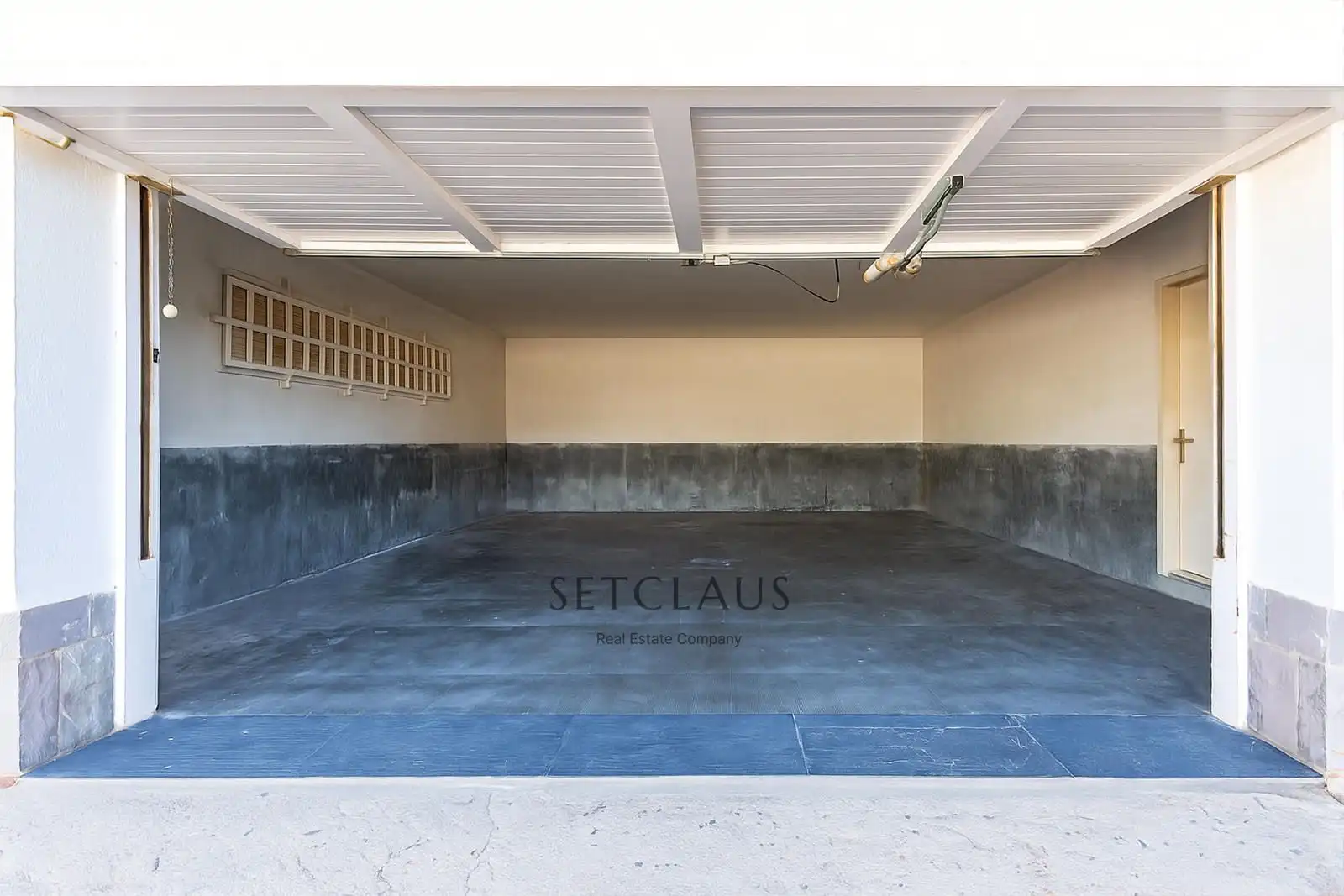 Exterior view of Houses for sale in Mataró  with Air Conditioner, Heating and Terrace