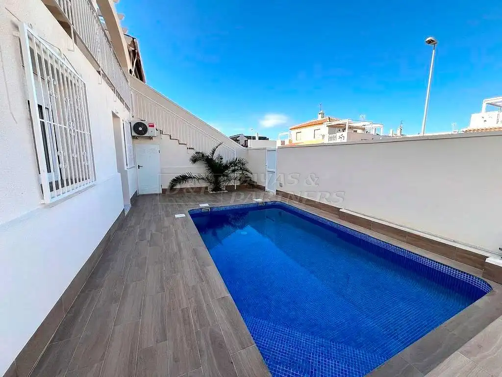 Villa avec terrasse à vendre à Playa de los Locos, imagen 2