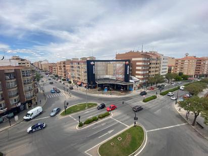 Exterior view of Flat for sale in  Albacete Capital  with Balcony