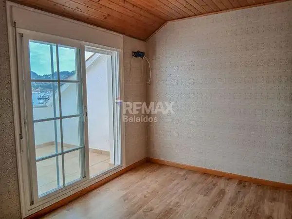 Flat for sale in Cangas , Pontevedra