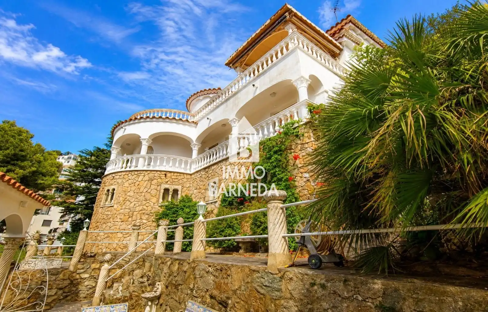 Villa con terrazza in vendita a de Pau Vila 7, imagen 3