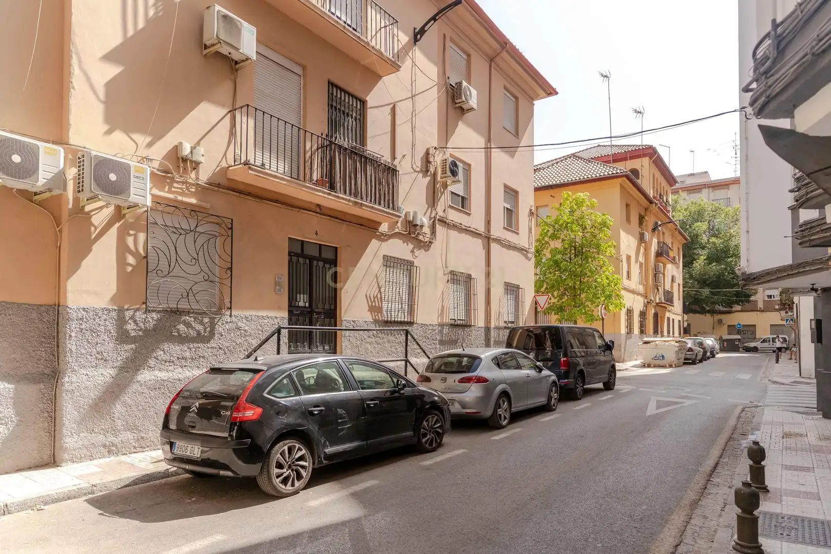 Vista exterior de Pis en venda en Granada