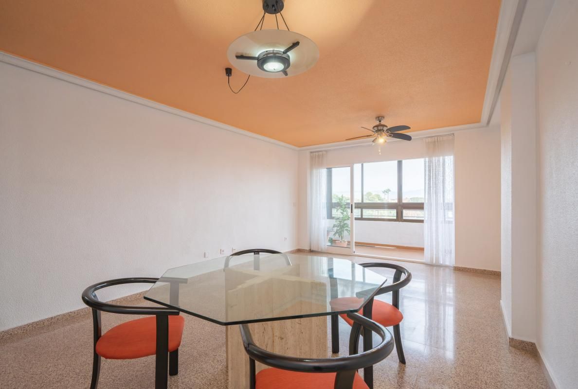 Flat for sale in C. Penáguila, 1, Tómbola