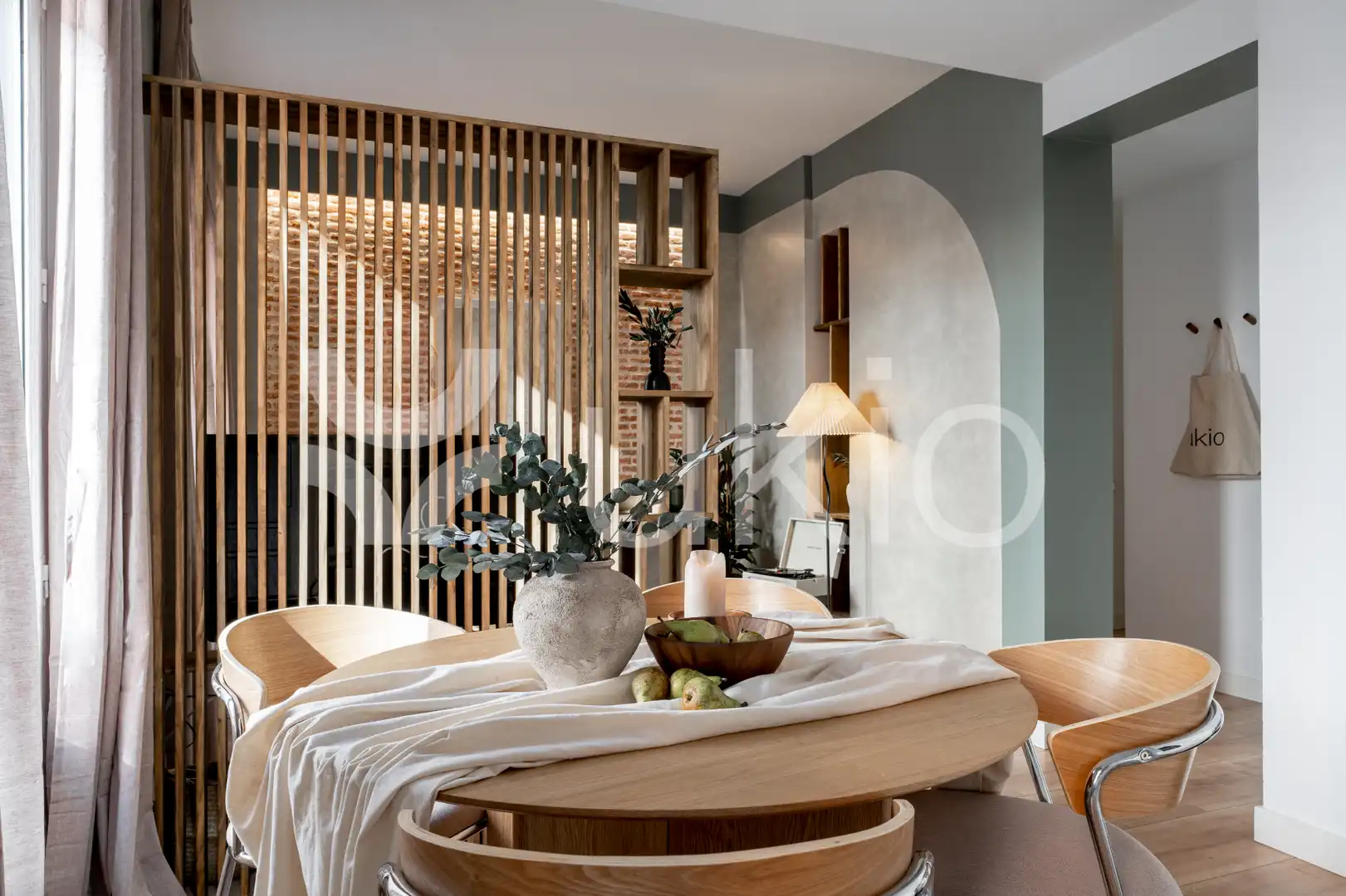 Comedor de Apartamento de alquiler en Madrid con Aire acondicionado, Calefacción y Amueblado